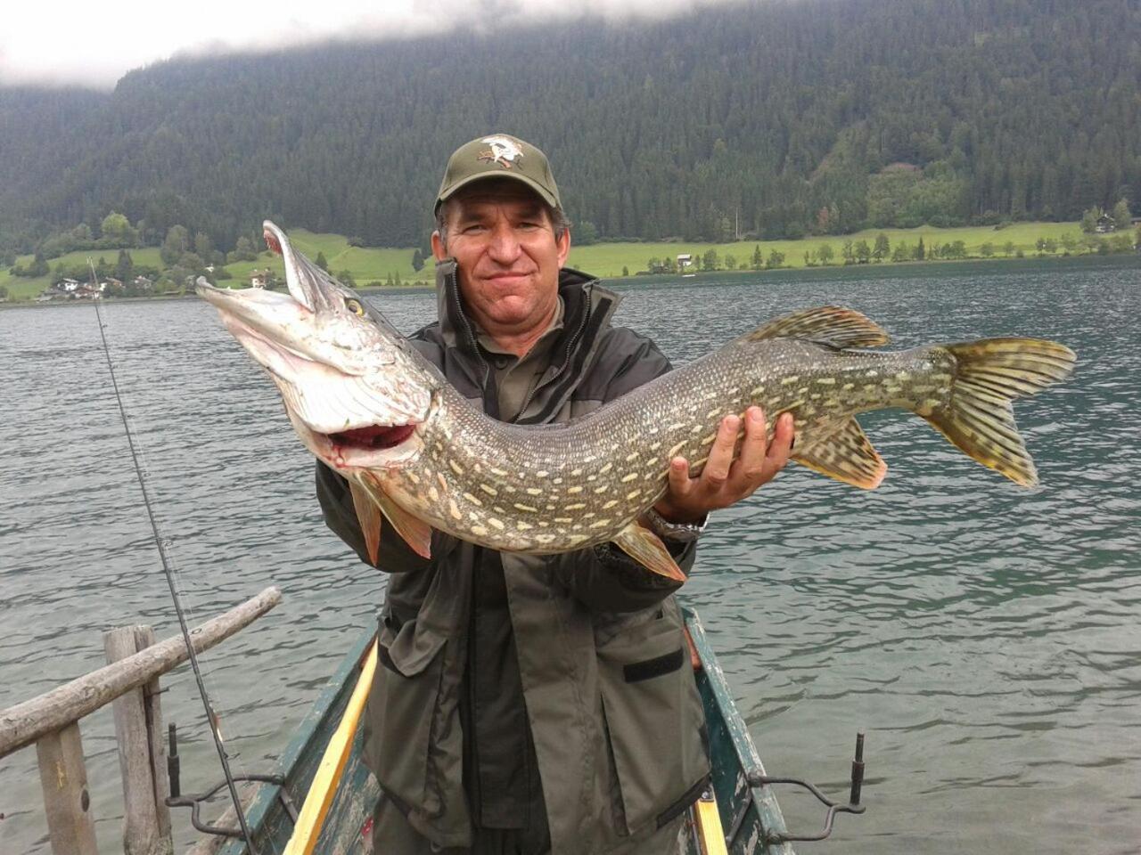 Ferienwohnungen Mitterer Weissensee Buitenkant foto